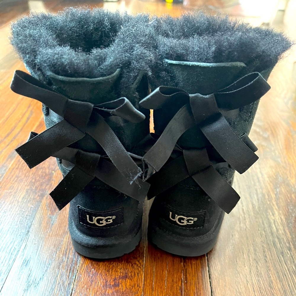 Bailey Bow Boot